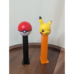 Pez Pikachu And Poke Ball